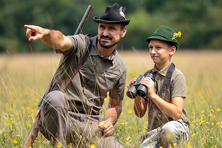 Teaser Haftpflicht- und Unfallversicherung für Jagdschüler, Teilnehmer von Jagschulkursen und Ausbilder